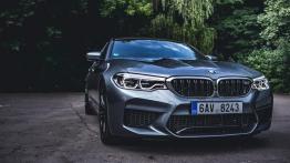 BMW M5 4.4 V8 600 KM - galeria redakcyjna - widok z przodu