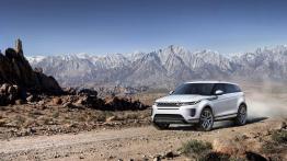 Land Rover Range Rover Evoque - offroad (2019) - widok z przodu