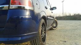 Opel Zafira B 1.8 LPG ecoFLEX 137KM 101kW 2010-2011