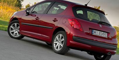 Peugeot 207 Hatchback 5d 1.4 LPG 75KM 55kW od 2011