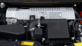 Toyota Prius IV Plug-In Hybrid - galeria redakcyjna - silnik