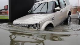 Land Rover Discovery IV - galeria redakcyjna - widok z przodu