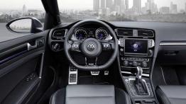 Volkswagen Golf R Variant oficjalnie zaprezentowany
