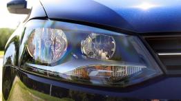 Volkswagen Polo V Hatchback 5d - galeria społeczności - prawy przedni reflektor - wyłączony