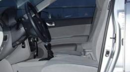 Hyundai Sonata - widok ogólny wnętrza z przodu