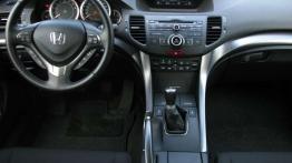 Honda Accord - Przyciasna radość jazdy