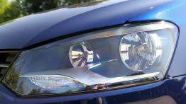 Volkswagen Polo V Hatchback 5d - galeria społeczności - lewy przedni reflektor - wyłączony