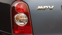 Mazda MPV - lewy tylny reflektor - wyłączony
