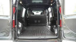 Fiat Doblo i Doblo Cargo Maxi - tył - bagażnik otwarty