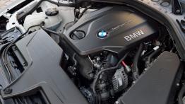 BMW 320d EfficientDynamics Touring Facelifting (2015) - silnik