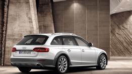 Audi A4 Allroad Facelifting - widok z tyłu