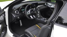 Mercedes-AMG i dwa przepisy na coupe – czterodrzwiowe AMG GT i łobuz klasy średniej