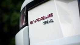 Range Rover Evoque 5d 2.0 Si4 240KM - galeria redakcyjna - emblemat