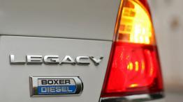 Subaru Legacy Kombi 2008 - emblemat