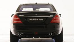 Mercedes klasa S - Brabus 800 iBusiness 2.0 - tył - reflektory wyłączone