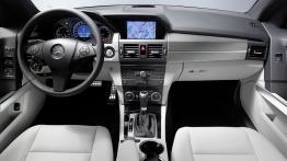 Mercedes GLK - pełny panel przedni