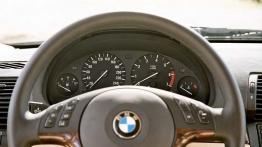 BMW X5 4.4i - galeria redakcyjna - kierownica