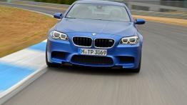 BMW M5 F10 Facelifting (2014) - widok z przodu
