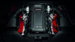 Audi RS5 Cabrio - silnik