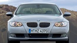 BMW Seria 3 E92 Coupe - widok z przodu