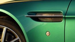 Aston Martin V8 Vantage S Volante - wlot powietrza