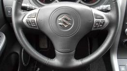 Suzuki Grand Vitara 2.4 VVT Premium - nadal świeża?