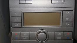 Volkswagen Phaeton  Sedan - galeria społeczności - radio/cd/panel lcd