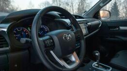 Toyota Hilux – poskromić potwora