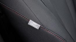 Mazda 5 Spring Edition (2013) - fotel pasażera, widok z przodu