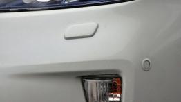 Toyota Prius IV Hatchback Facelifting  KM - galeria redakcyjna - lewy przedni reflektor - wyłączony