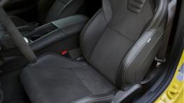 Chevrolet Camaro V Coupe 1LE Facelifting (2014) - fotel kierowcy, widok z przodu