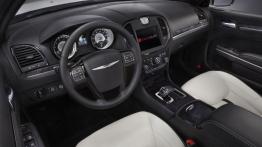 Chrysler 300 Motown Edition - pełny panel przedni