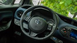 Toyota Yaris Hybrid – hybrydowy zawrót głowy