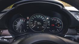 Mazda 6 Sport Kombi 2.2 Skyactiv-D 184 KM - galeria redakcyjna - zestaw wskaźników