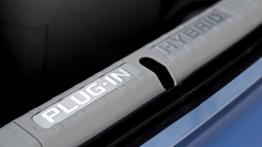 Toyota Prius IV Plug-In Hybrid - galeria redakcyjna - próg załadunkowy