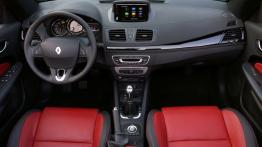 Renault Megane III Cabrio Facelifting (2014) - pełny panel przedni