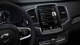 Volvo XC90 II (2015) - ekran systemu multimedialnego