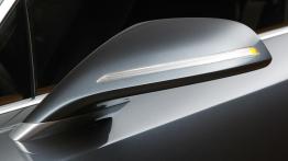Opel Insignia Concept - lewe lusterko zewnętrzne, tył
