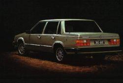 Volvo 760 Sedan 2.4 TD 112KM 82kW 1982-1987