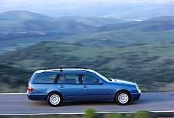Mercedes Klasa E W210 Kombi S210 2.3 150KM 110kW 1996-1997