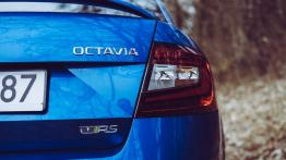 Skoda Octavia RS 245 - galeria redakcyjna (1) - prawy tylny reflektor - wy??czony