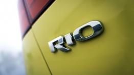 Kia Rio III 5d Facelifting (2016) - wersja amerykańska - emblemat