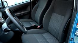 Suzuki Splash Hatchback 5d Facelifting 1.0 68KM - galeria redakcyjna - widok ogólny wnętrza z przodu