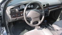 Chrysler Sebring LX  2.7 V6 - pełny panel przedni