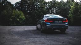 BMW M5 4.4 V8 600 KM - galeria redakcyjna - widok z tyłu