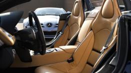 Mercedes SLR Roadster - widok ogólny wnętrza z przodu