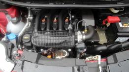 Citroen C1 II Hatchback 5d 1.2 82KM - galeria redakcyjna - silnik