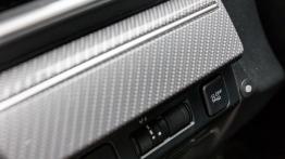 Subaru Levorg 1.6 GT 170 KM (2016) - galeria redakcyjna - inny element panelu przedniego