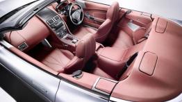 Aston Martin DB9 Facelifting Volante - widok ogólny wnętrza