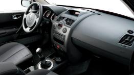 Renault Megane Grandtour - pełny panel przedni